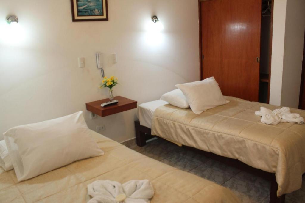 Hotel Mar Azul Paracas Exterior foto